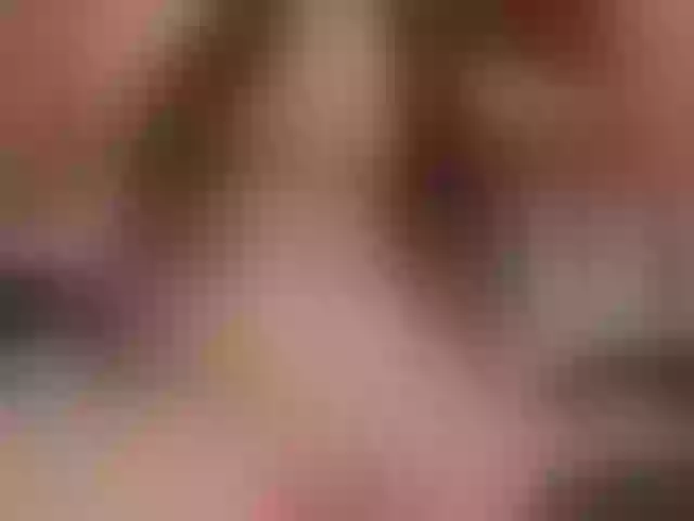 Live sex webcam photo for KatieNolan #276163524