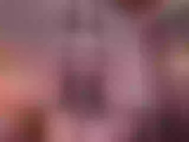 Live sex webcam photo for KatieNolan #276319497