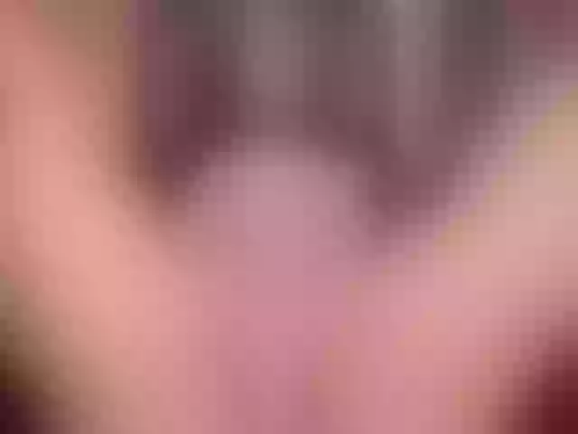 Live sex webcam photo for KatieNolan #276341989