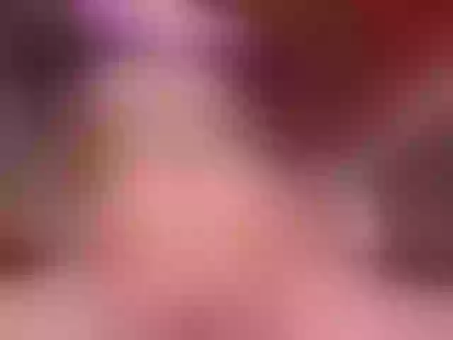 Live sex webcam photo for KatieNolan #276386093