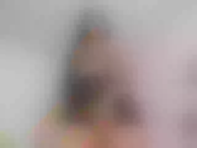 Live sex webcam photo for KatieNolan #276452581
