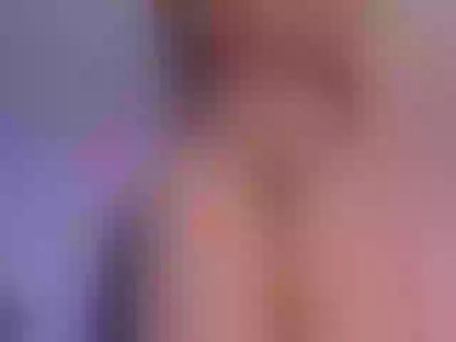 Live sex webcam photo for KatieNolan #276489804