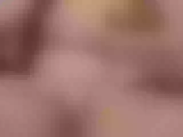 Live sex webcam photo for KatieNolan #276532211