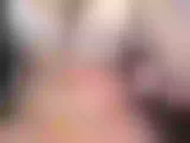 Live sex webcam photo for KatieNolan #276539756