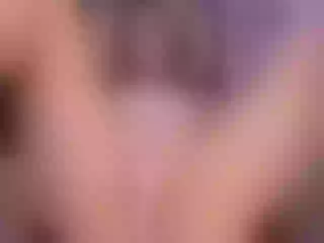 Live sex webcam photo for KatieNolan #276571643