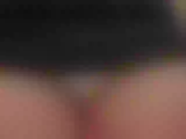 Live sex webcam photo for KatieNolan #276811691