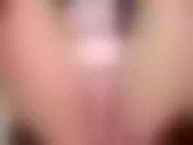Live sex webcam photo for KatieNolan #276954997