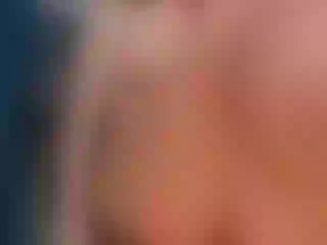 Live sex webcam photo for KatieNolan #276969137