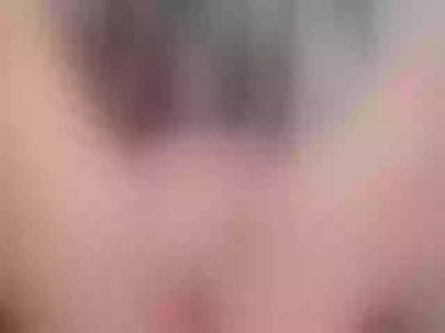 Live sex webcam photo for KatieNolan #276991568