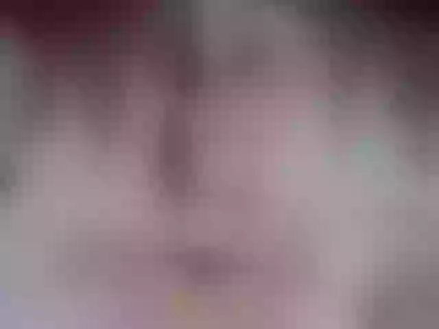 Live sex webcam photo for KatieNolan #277196309