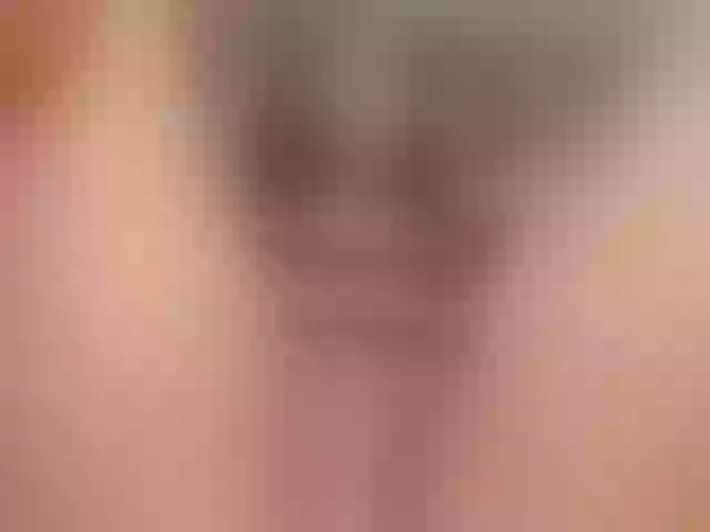 Live sex webcam photo for KatieNolan #277281329