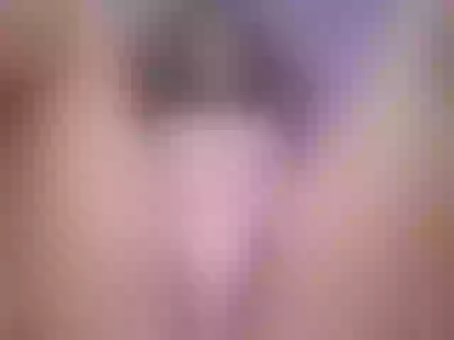 Live sex webcam photo for KatieNolan #277322735