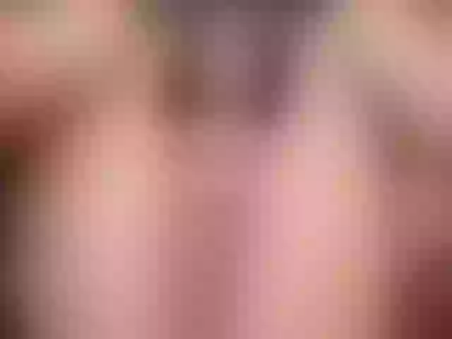 Live sex webcam photo for KatieNolan #277459323