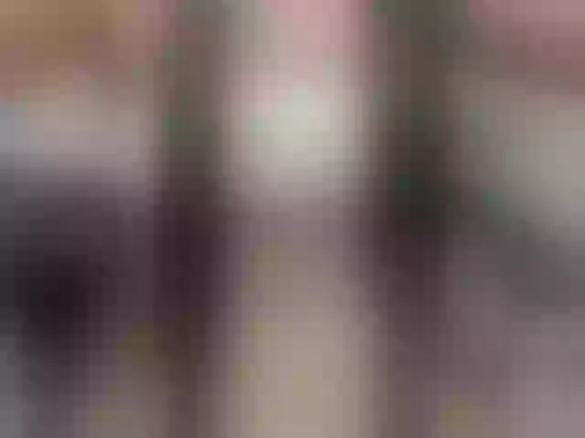 Live sex webcam photo for KatieNolan #277499422