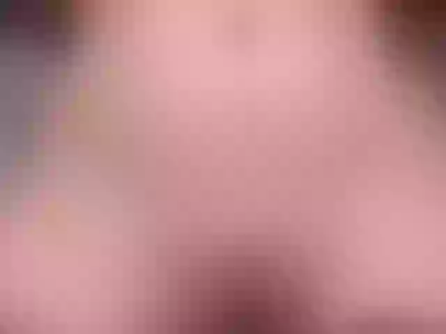 Live sex webcam photo for KatieNolan #277545651