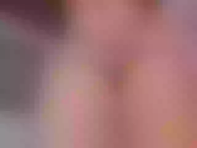 Live sex webcam photo for KatieNolan #277892103