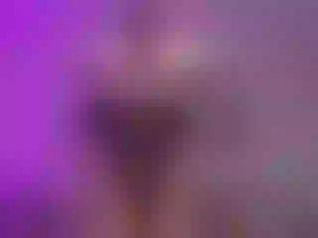 Live sex webcam photo for KatieNolan #291228829