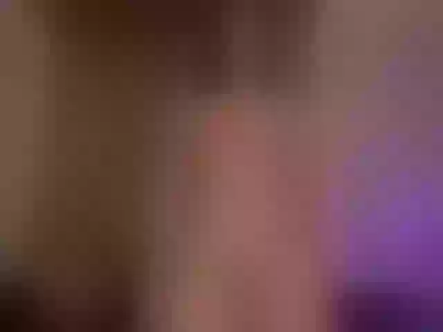 Live sex webcam photo for KatieNolan #291343375