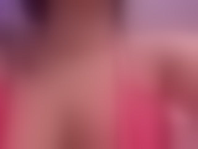 Live sex webcam photo for KatieNolanX #293340437