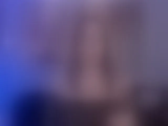 Live sex webcam photo for KatieStonne #293116425