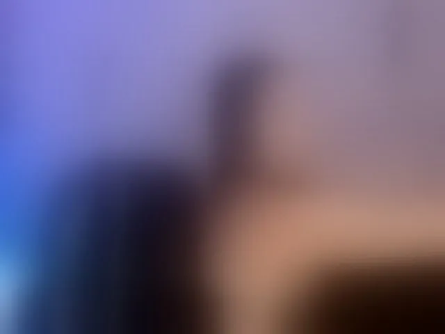 Live sex webcam photo for KatieStonne #293349176