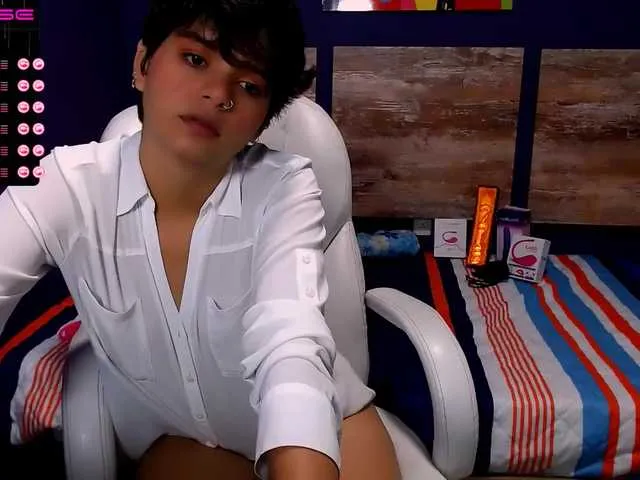 Live sex webcam photo for Katiehs #272918066