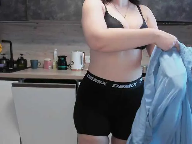 Live sex webcam photo for Katniss-K #290833574