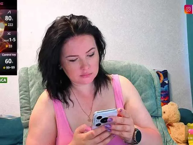 Live sex webcam photo for Katniss-K #291265990