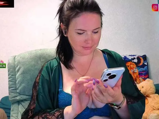 Live sex webcam photo for Katniss-K #291272730