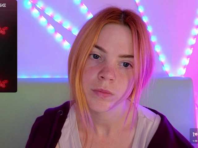 Live sex webcam photo for Katrin-Stone #290033945