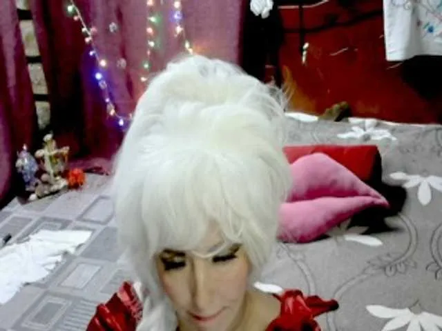 Live sex webcam photo for KatrinExcite #290390427