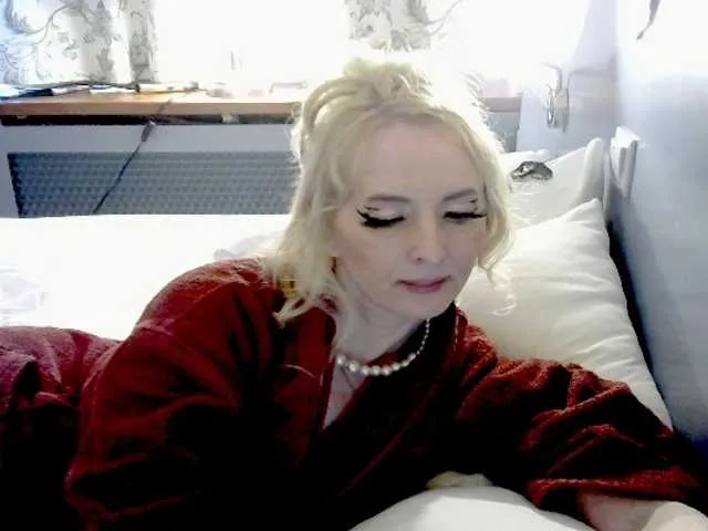 Live sex webcam photo for KatrinExcite #290620104