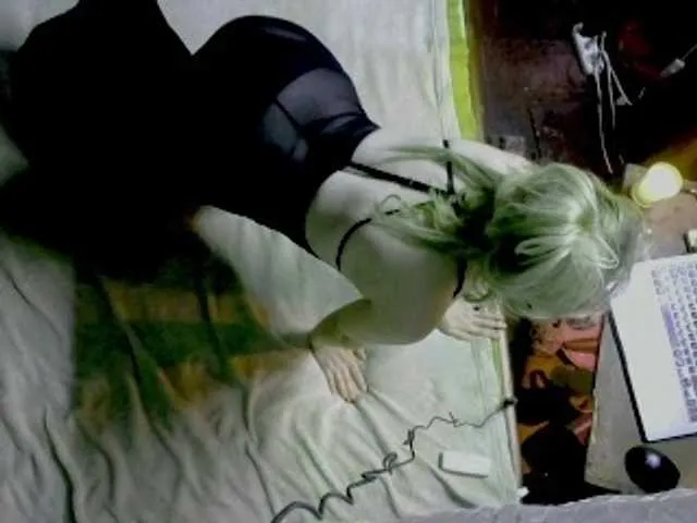 Live sex webcam photo for KatrinExcite #291264332