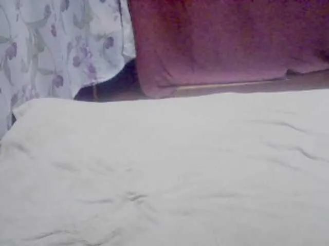 Live sex webcam photo for KatrinExcite #291597296