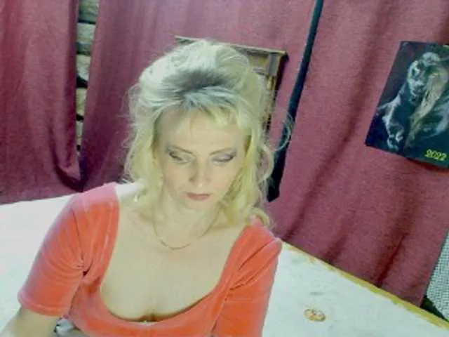 Live sex webcam photo for KatrinExcite #292210829