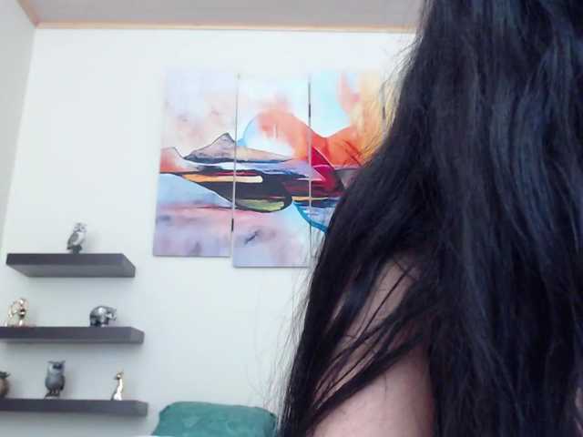 Live sex webcam photo for KatrinaRoland #273412951