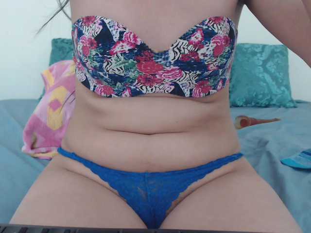 Live sex webcam photo for KatrinaRolandd #277853218