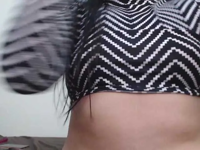 Live sex webcam photo for KatrinaRolandd #292372239