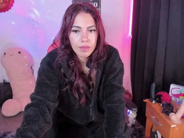 Live sex webcam photo for KatrinaXX #277865929