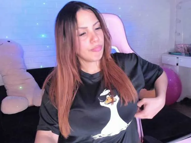 Live sex webcam photo for KatrinaXX #291660599