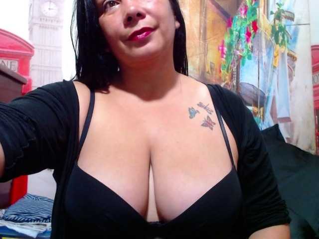 Live sex webcam photo for KattaHorny #273063194