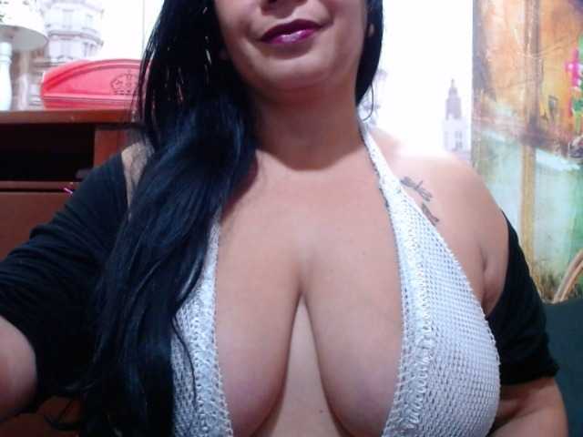 Live sex webcam photo for KattaHorny #273293910