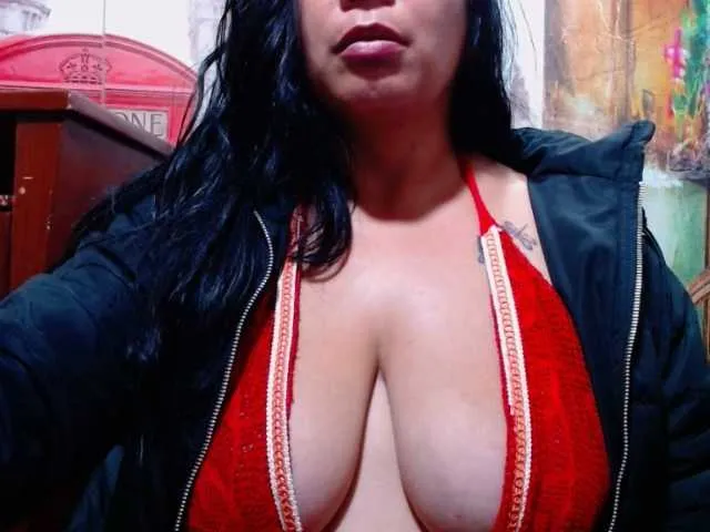 Live sex webcam photo for KattaHorny #273372571