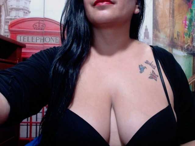 Live sex webcam photo for KattaHorny #273624492