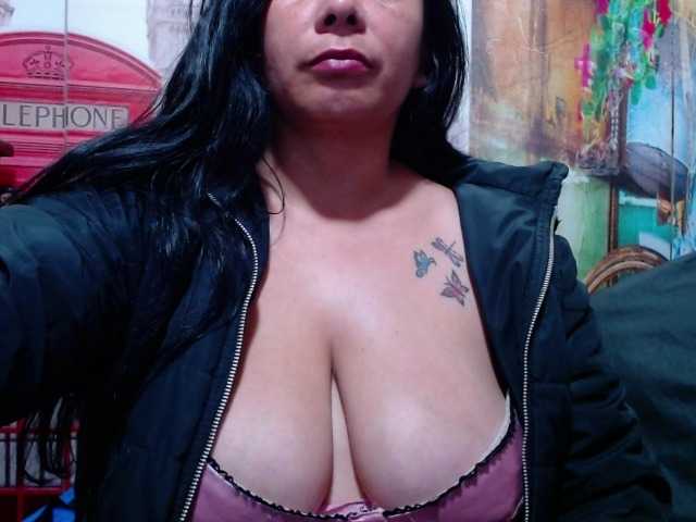 Live sex webcam photo for KattaHorny #274322417