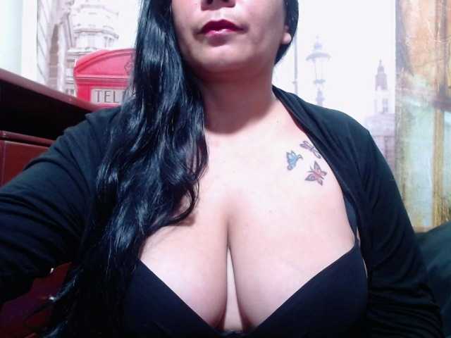 Live sex webcam photo for KattaHorny #274330458