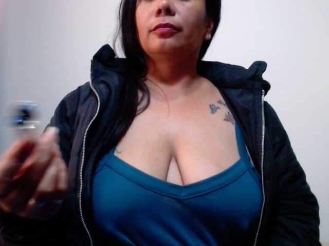 Live sex webcam photo for KattaHorny #276948929