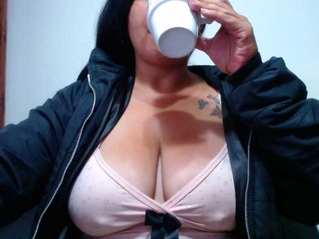 Live sex webcam photo for KattaHorny #277117302