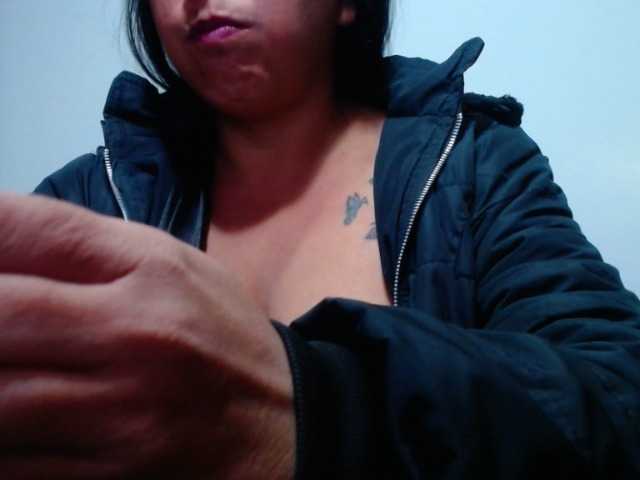 Live sex webcam photo for KattaHorny #277171733