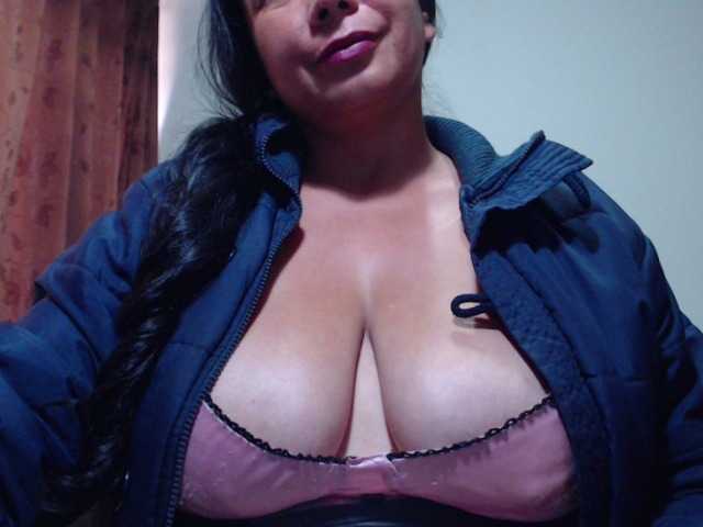 Live sex webcam photo for KattaHorny #277998772